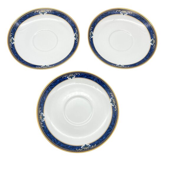 Wedgwood Embassy Collection Chadwick footed tea cup and saucer set of 3 - Picture 3 of 8